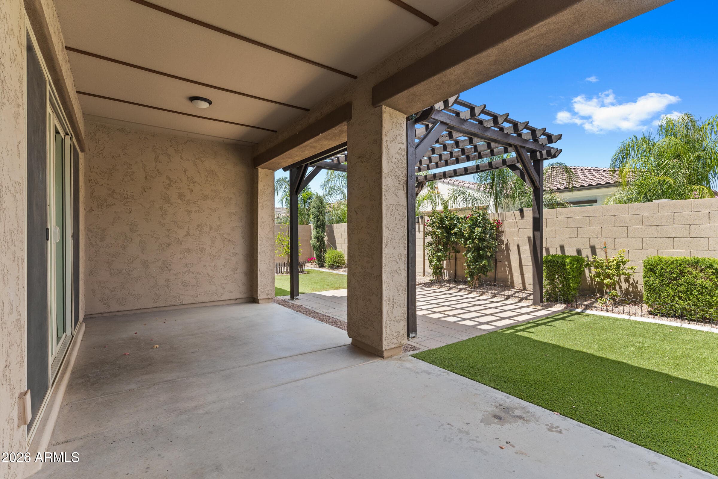 10218 E BERGERON Avenue, Mesa, AZ 85212 — photo 15 of 59
