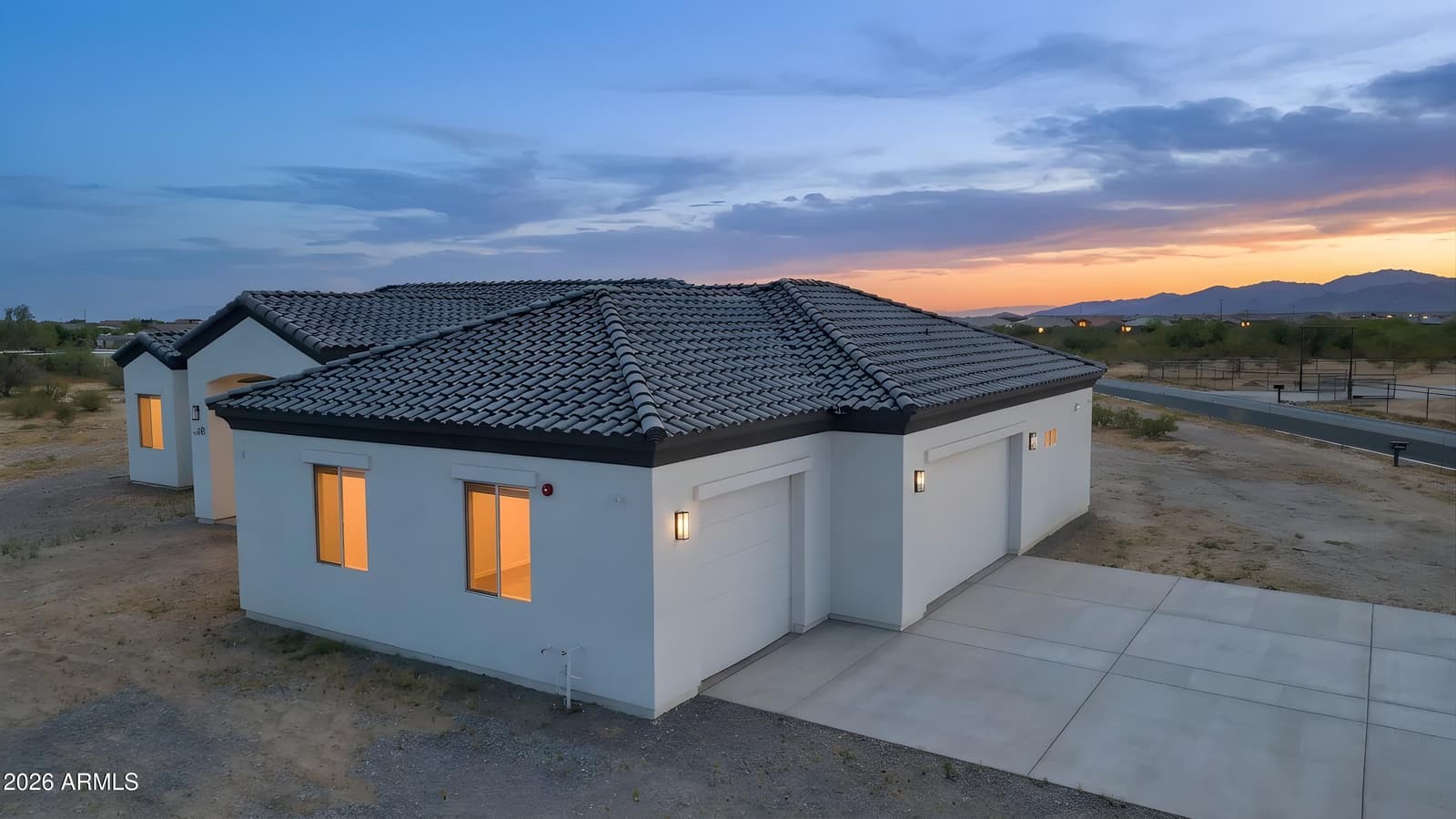 17587 W Dale Lane, Surprise, AZ 85387 — photo 14 of 40