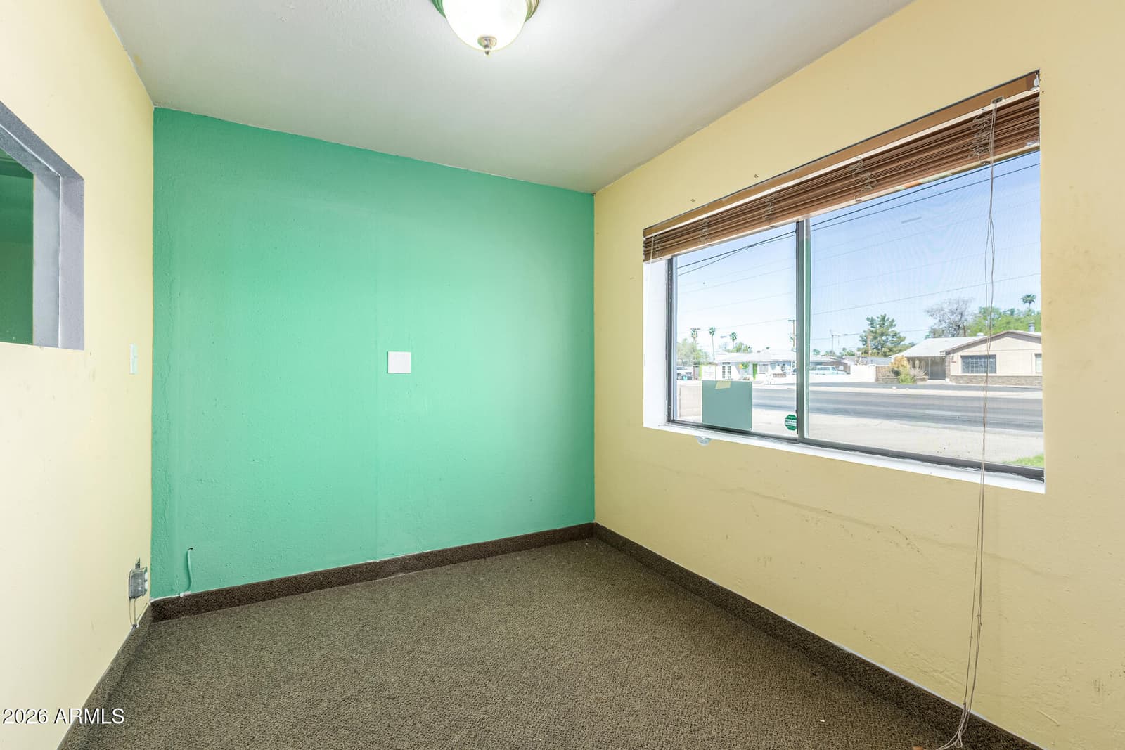 545 E UNIVERSITY Drive, Mesa, AZ 85203 — photo 21 of 39