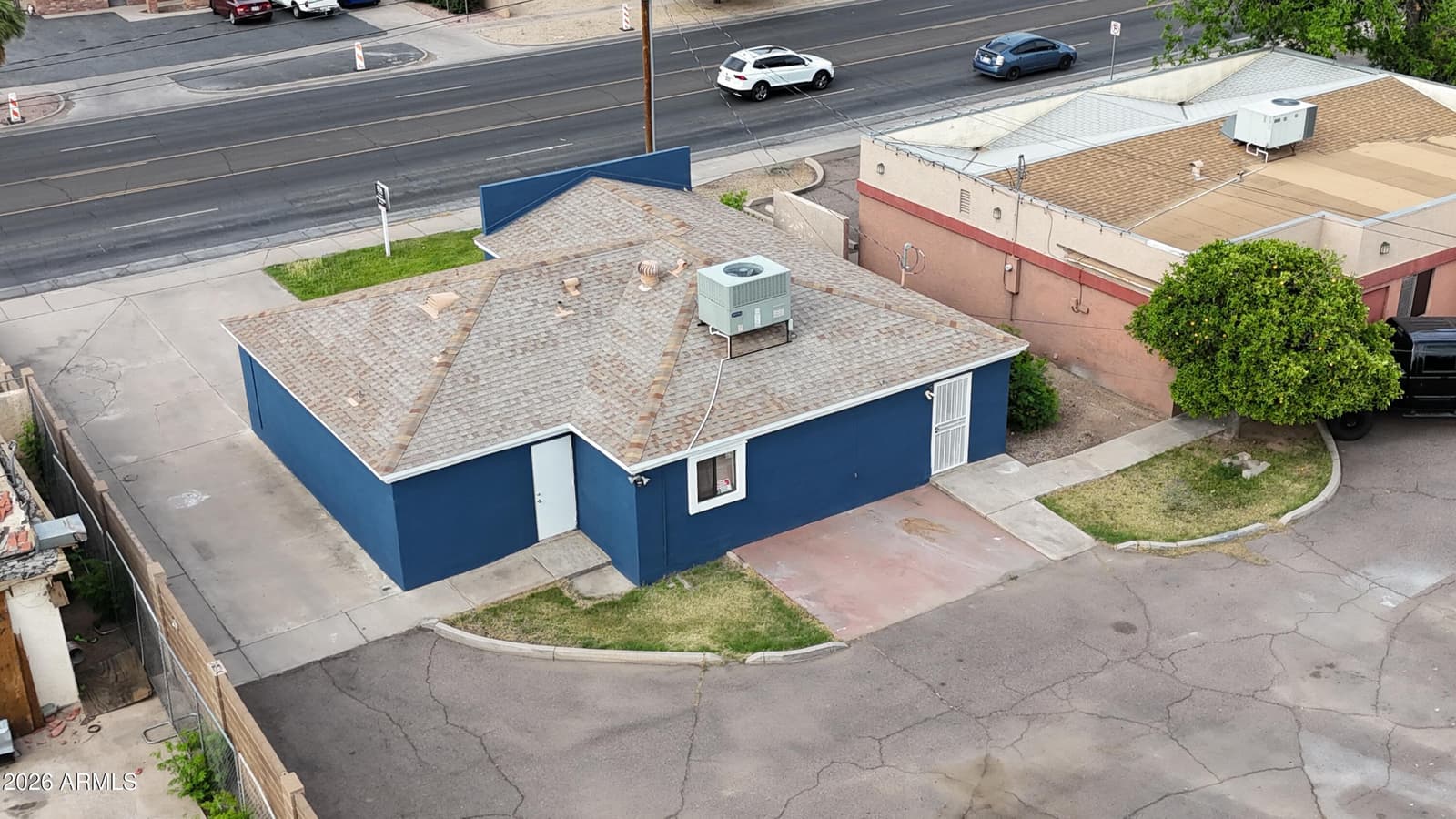 545 E UNIVERSITY Drive, Mesa, AZ 85203 — photo 33 of 39