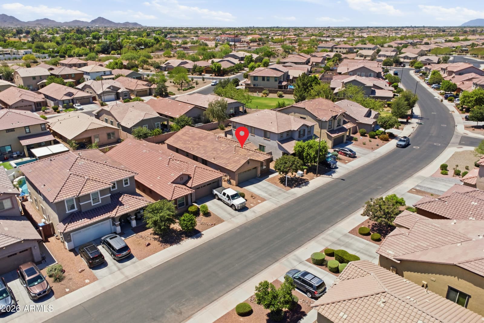 3925 E NARROWLEAF Drive, Gilbert, AZ 85298 — photo 30 of 75