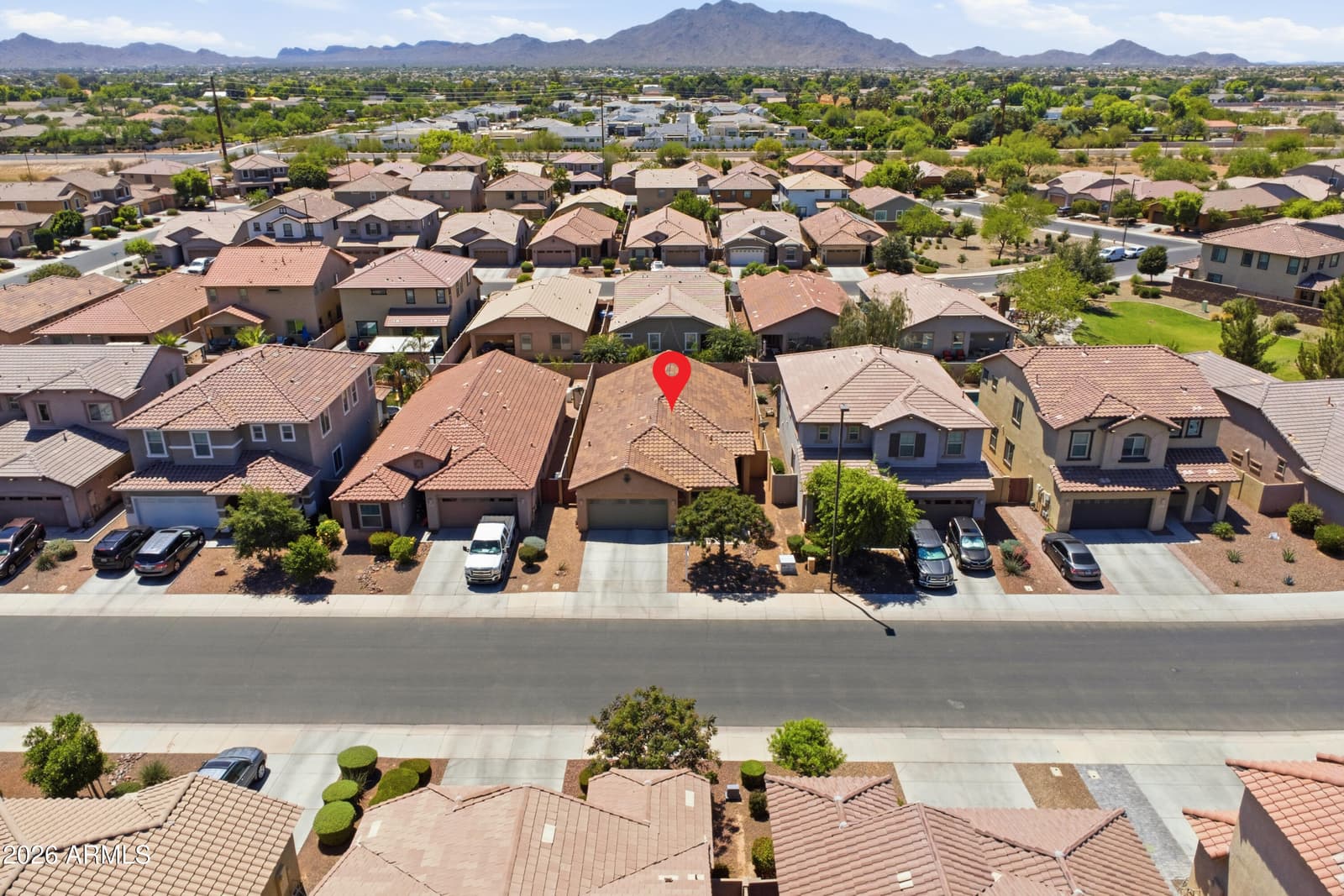 3925 E NARROWLEAF Drive, Gilbert, AZ 85298 — photo 31 of 75