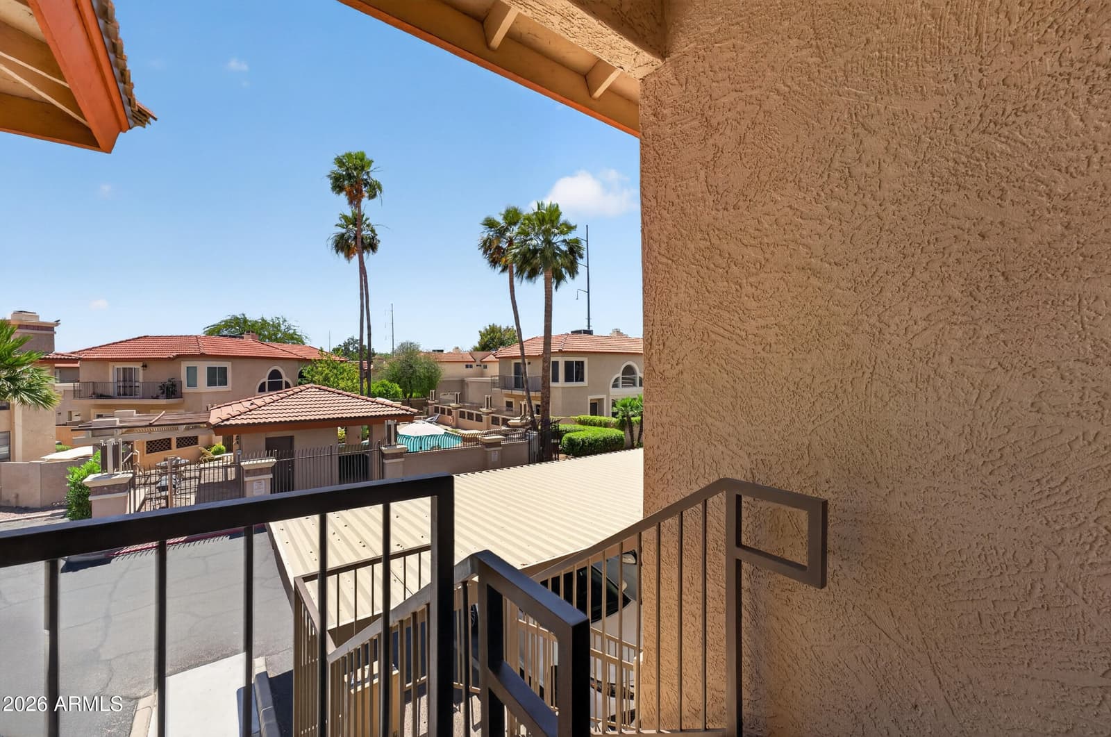 10410 N CAVE CREEK Road 2124, Phoenix, AZ 85020 — photo 3 of 41