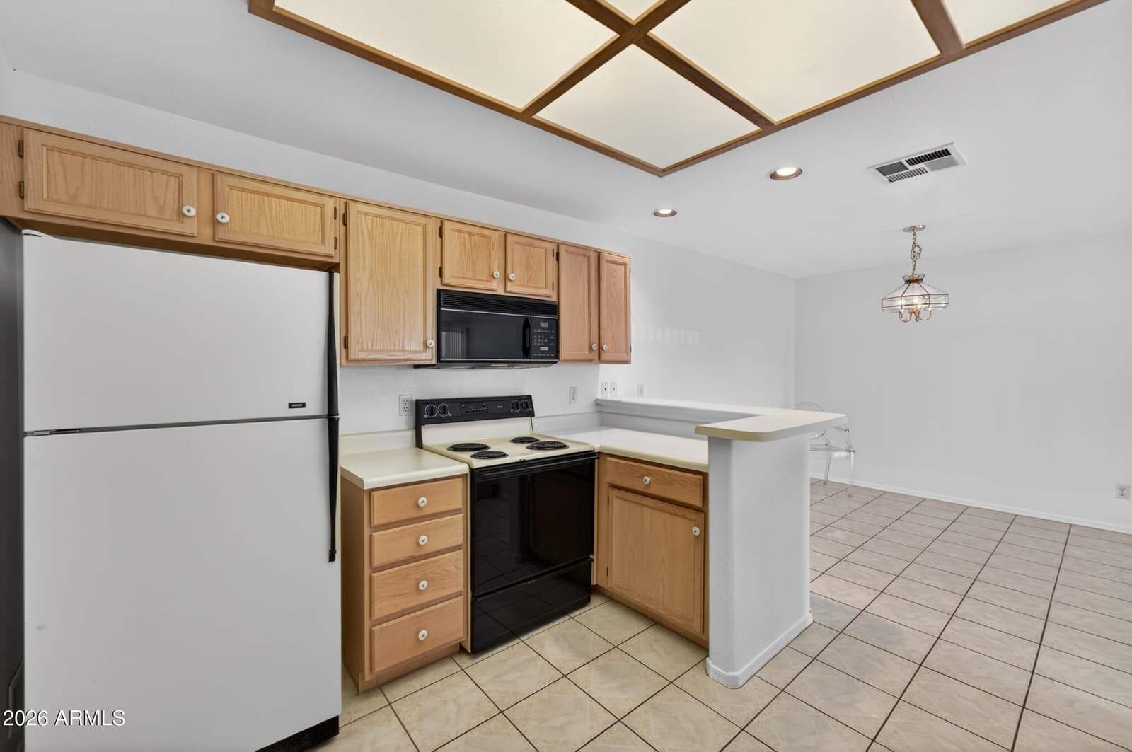 10410 N CAVE CREEK Road 2124, Phoenix, AZ 85020 — photo 15 of 41