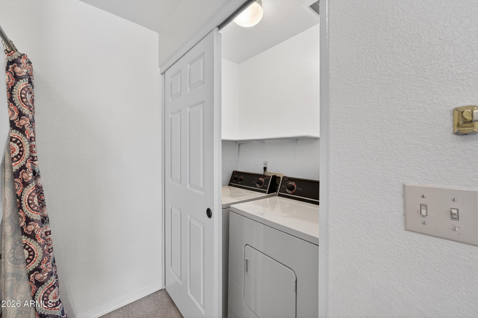 10410 N CAVE CREEK Road 2124, Phoenix, AZ 85020 — photo 32 of 41