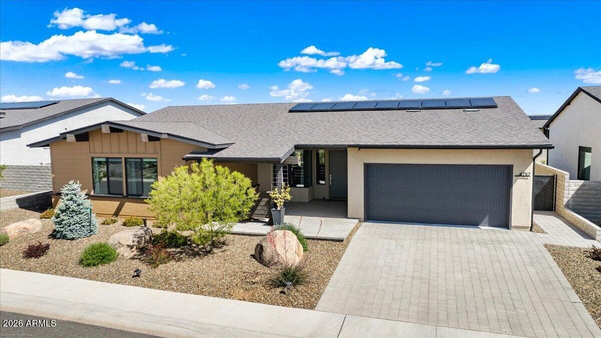 4797 N YORKSHIRE Loop, Prescott Valley, AZ 86314 — photo 2 of 45