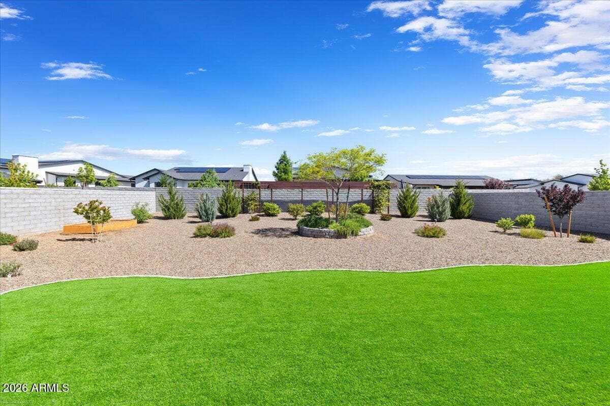 4797 N YORKSHIRE Loop, Prescott Valley, AZ 86314 — photo 37 of 45