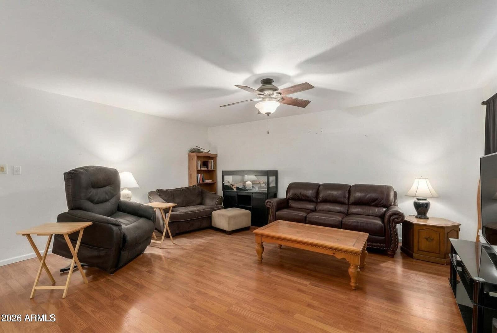 8802 N NEW WORLD Drive, Glendale, AZ 85302 — photo 3 of 15
