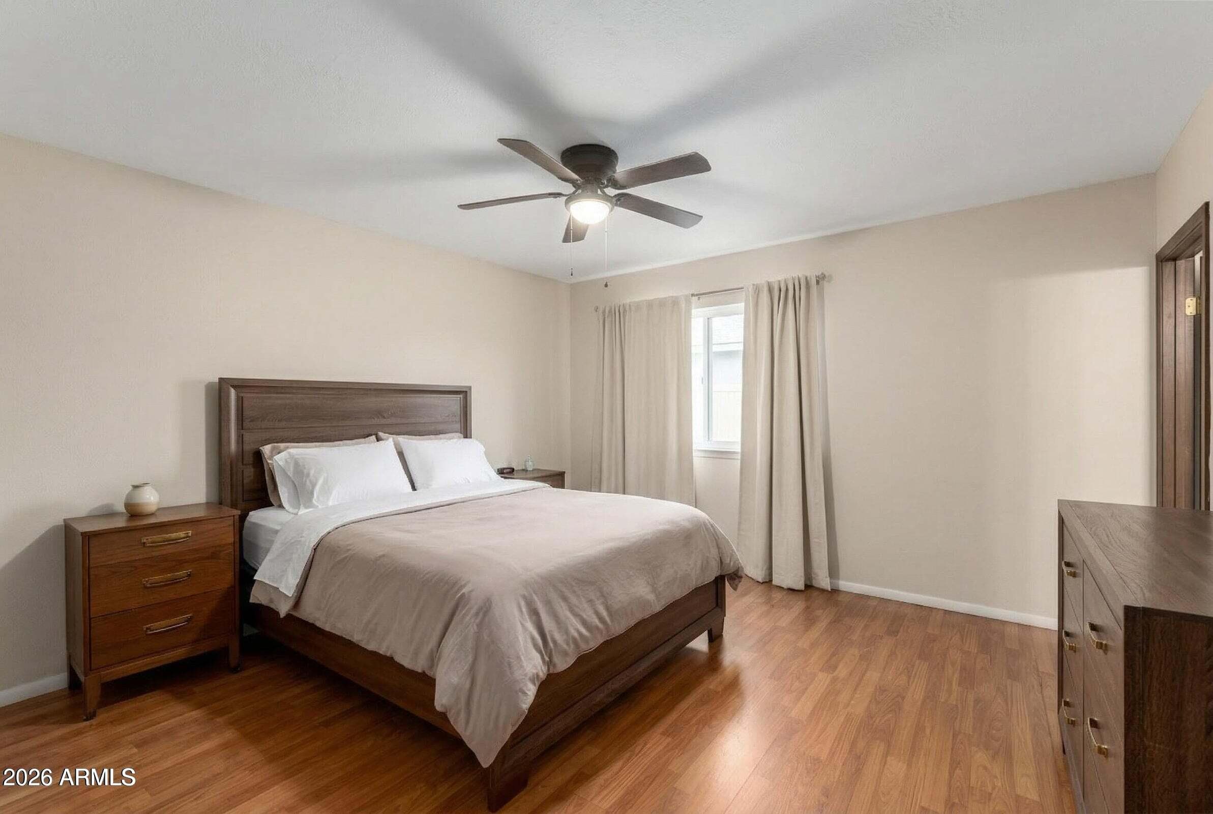 8802 N NEW WORLD Drive, Glendale, AZ 85302 — photo 11 of 15