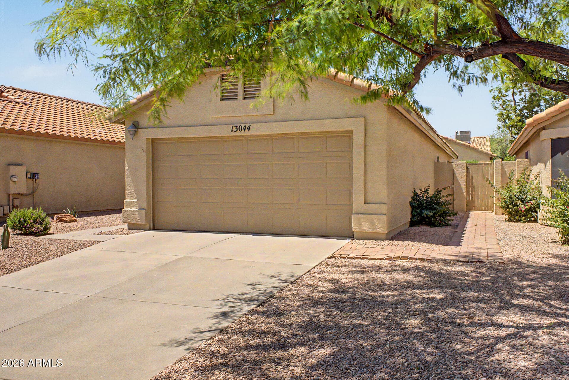 13044 S 46TH Place, Phoenix, AZ 85044 — photo 4 of 31