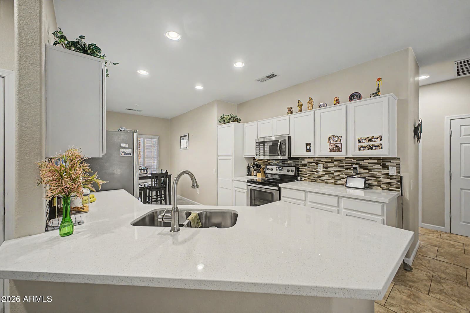 16491 W ROCK SPRINGS Lane, Surprise, AZ 85374 — photo 6 of 21