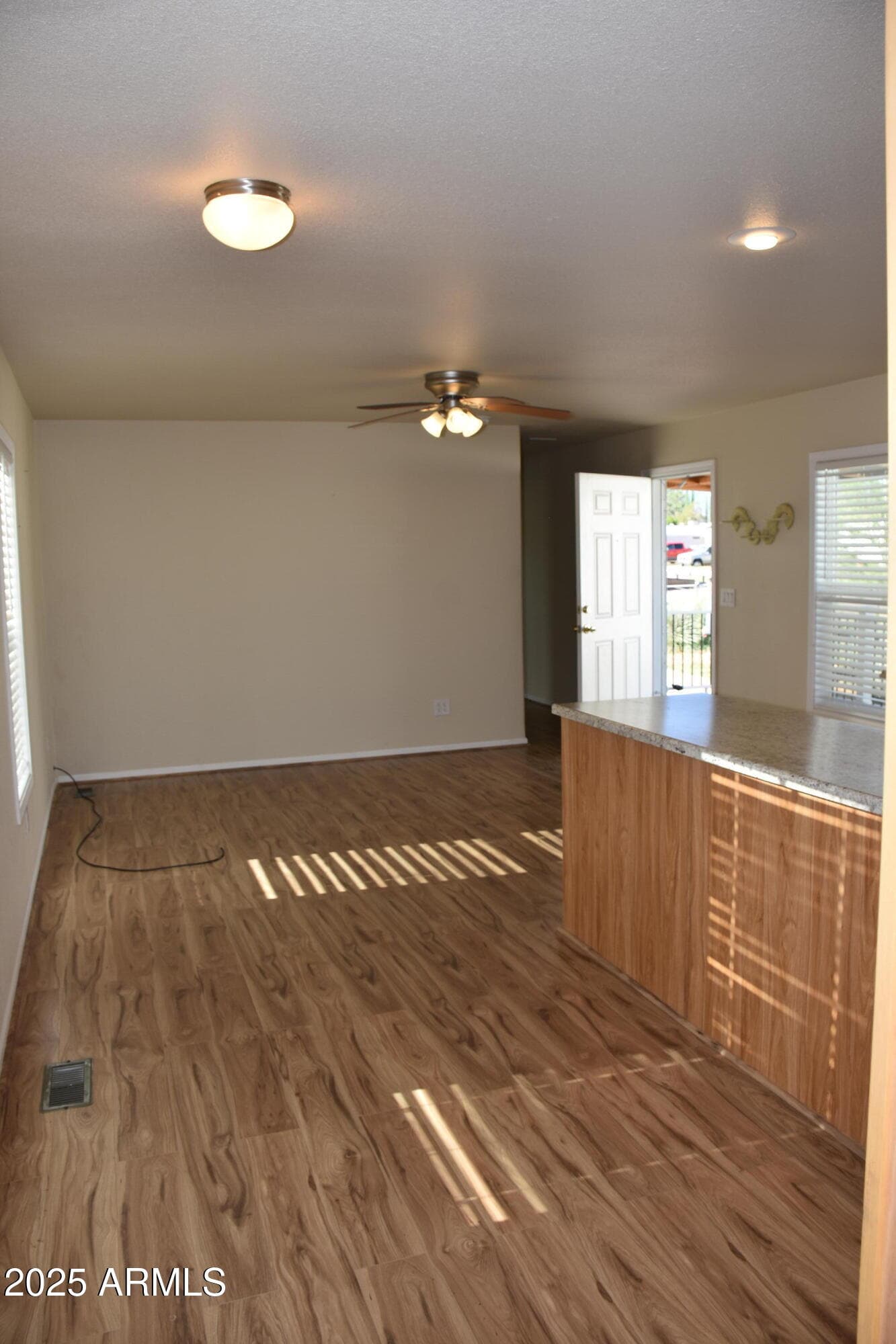 5028 E IRONWOOD Circle, Sierra Vista, AZ 85650 — photo 9 of 33