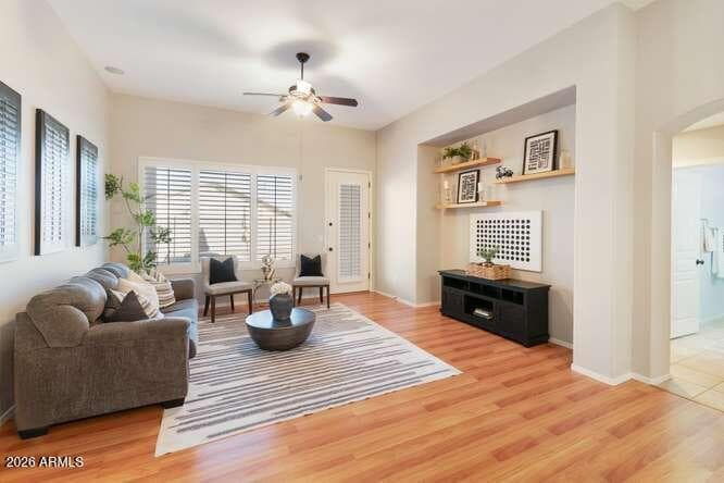 3828 S SETON Avenue, Gilbert, AZ 85297 — photo 15 of 51