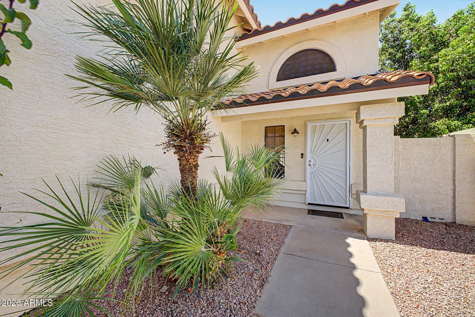 10362 E DAVENPORT Drive, Scottsdale, AZ 85260 — photo 5 of 32