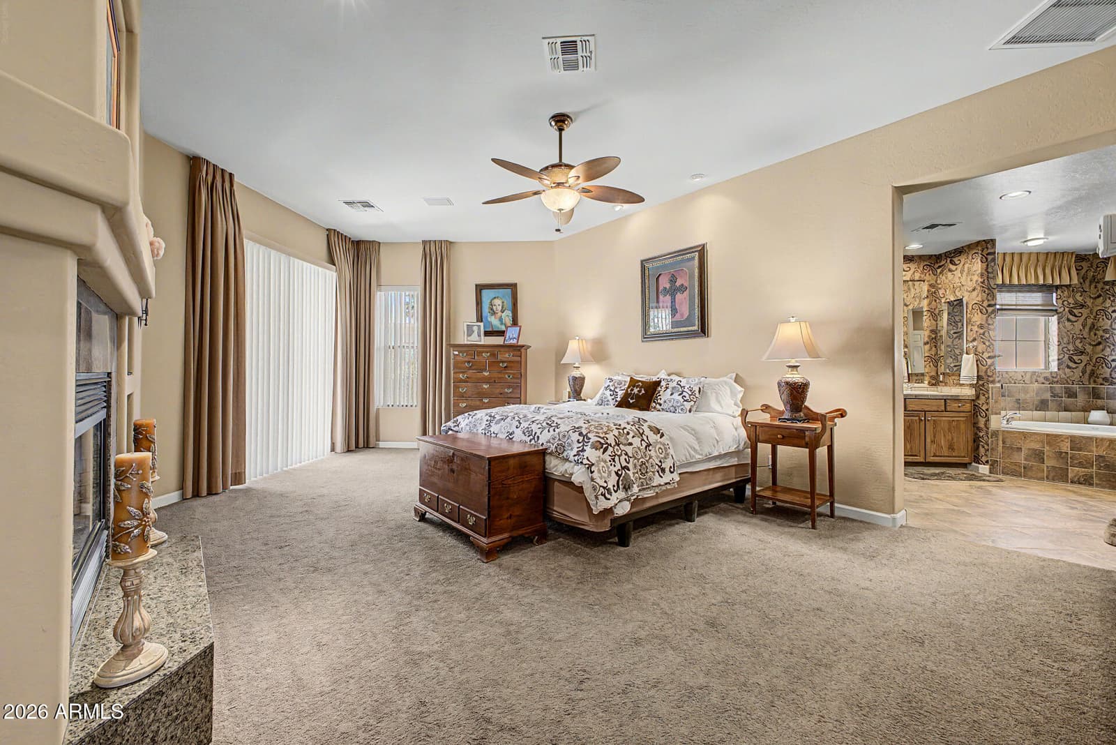975 E COUNTY DOWN Drive, Chandler, AZ 85249 — photo 20 of 44