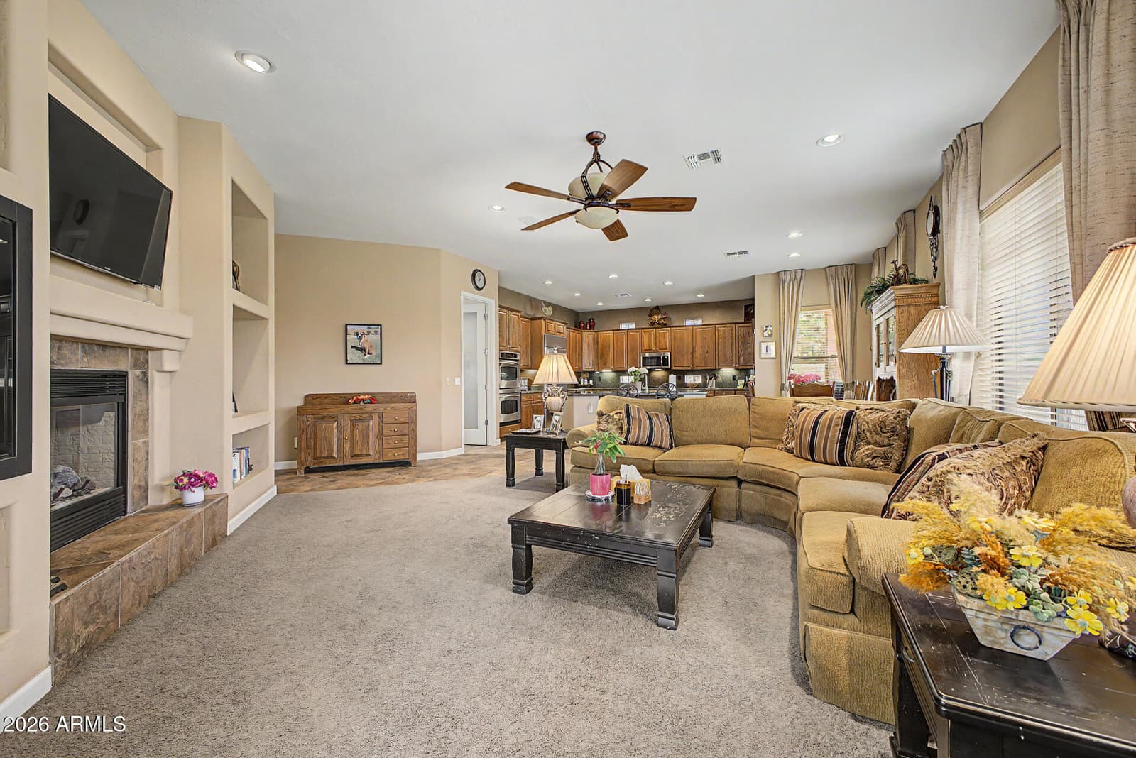 975 E COUNTY DOWN Drive, Chandler, AZ 85249 — photo 14 of 44