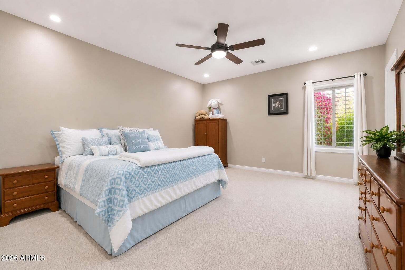 4217 E EDGEMONT Avenue, Phoenix, AZ 85008 — photo 15 of 27