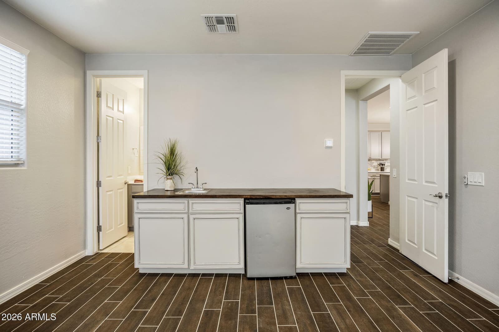 12515 W TUCKEY Lane, Glendale, AZ 85307 — photo 27 of 62
