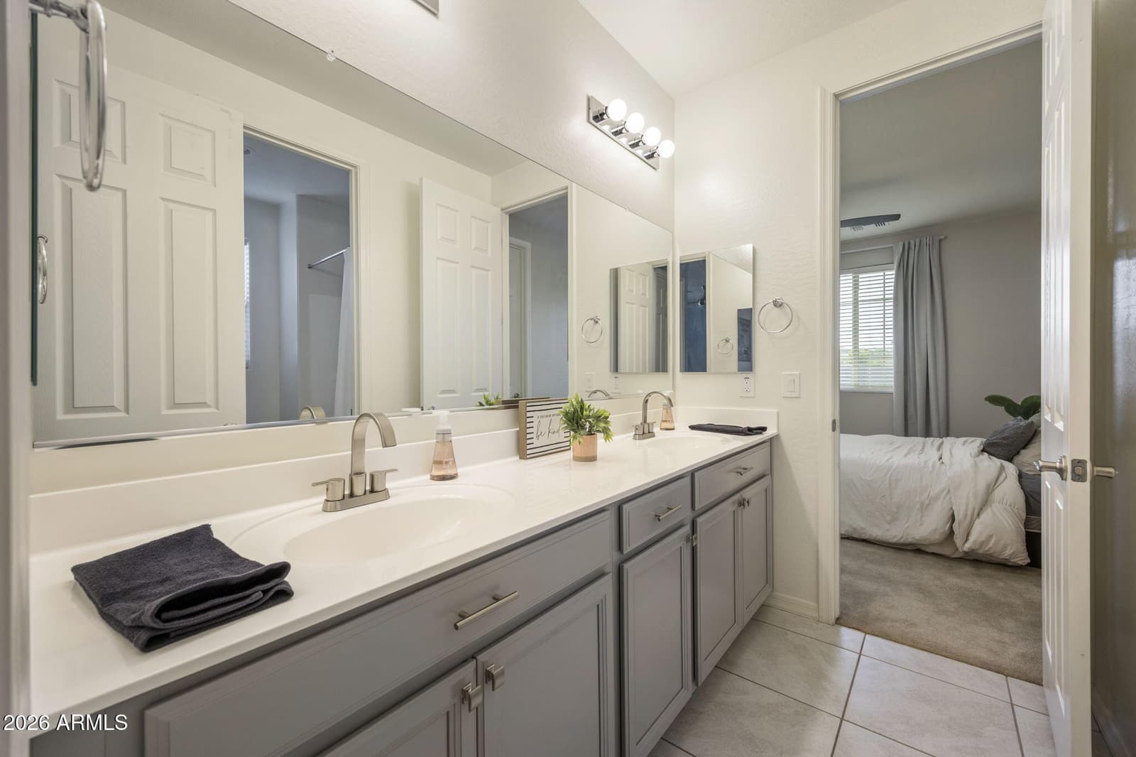 12515 W TUCKEY Lane, Glendale, AZ 85307 — photo 14 of 62