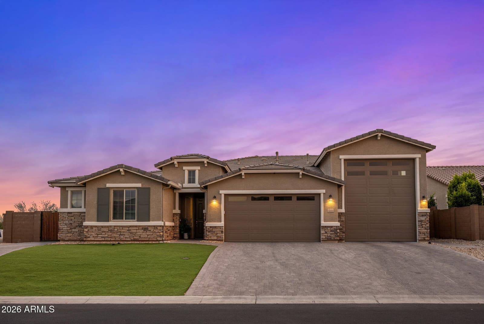 12515 W TUCKEY Lane, Glendale, AZ 85307 — photo 1 of 62