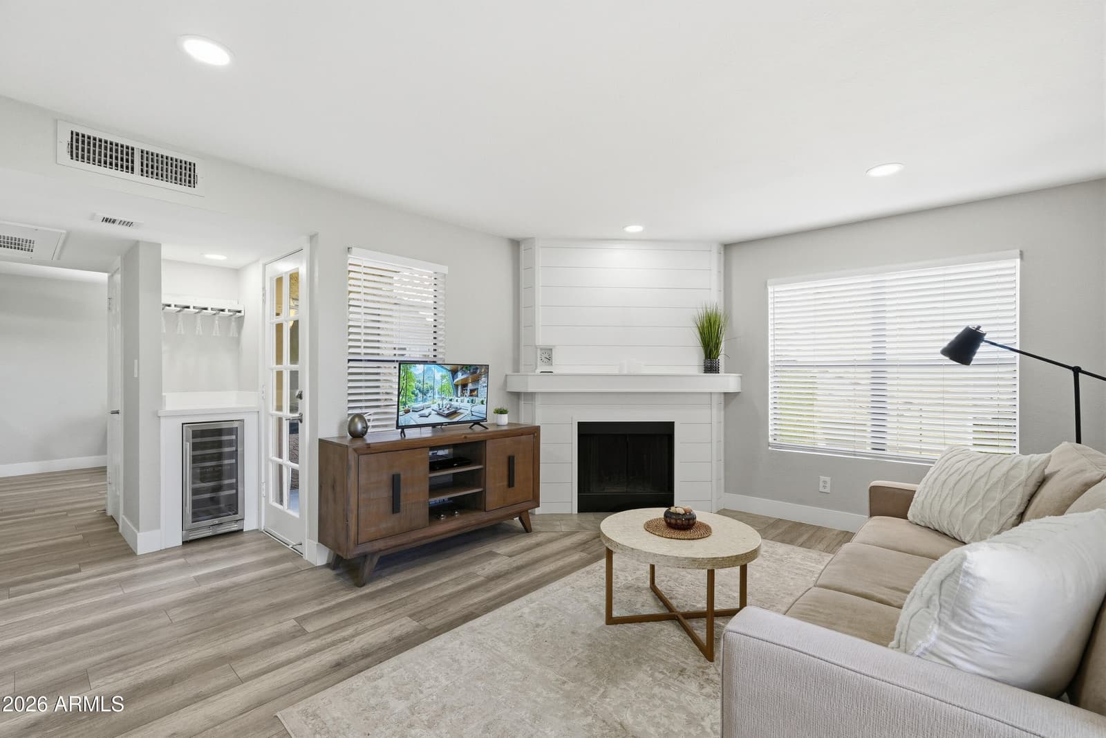 8787 E MOUNTAIN VIEW Road 2059, Scottsdale, AZ 85258 — photo 4 of 27