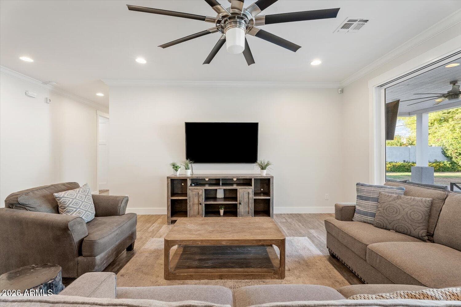 3401 N 34TH Place, Phoenix, AZ 85018 — photo 5 of 37