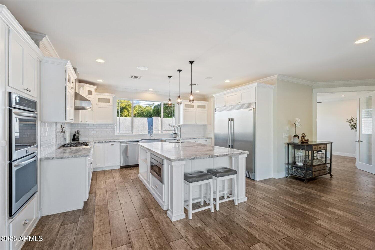 3401 N 34TH Place, Phoenix, AZ 85018 — photo 10 of 37