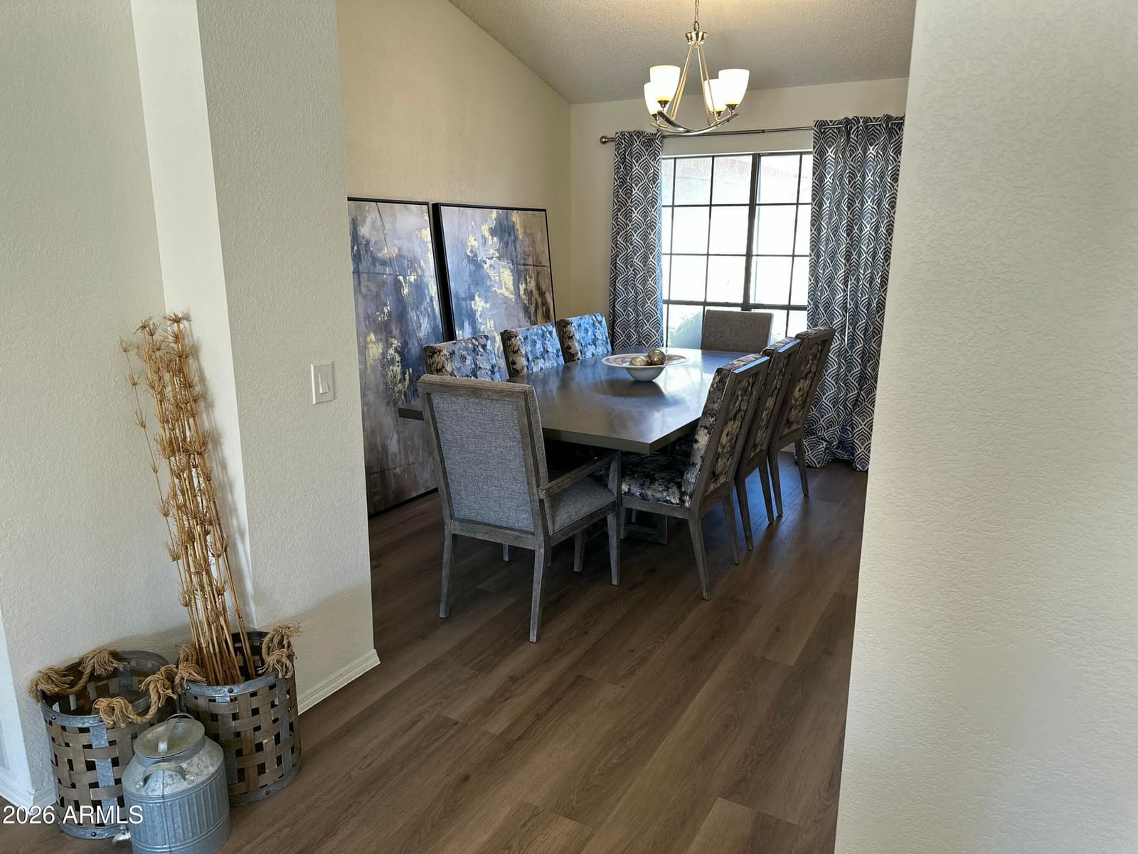 3909 E LAVENDER Lane E, Phoenix, AZ 85044 — photo 5 of 49