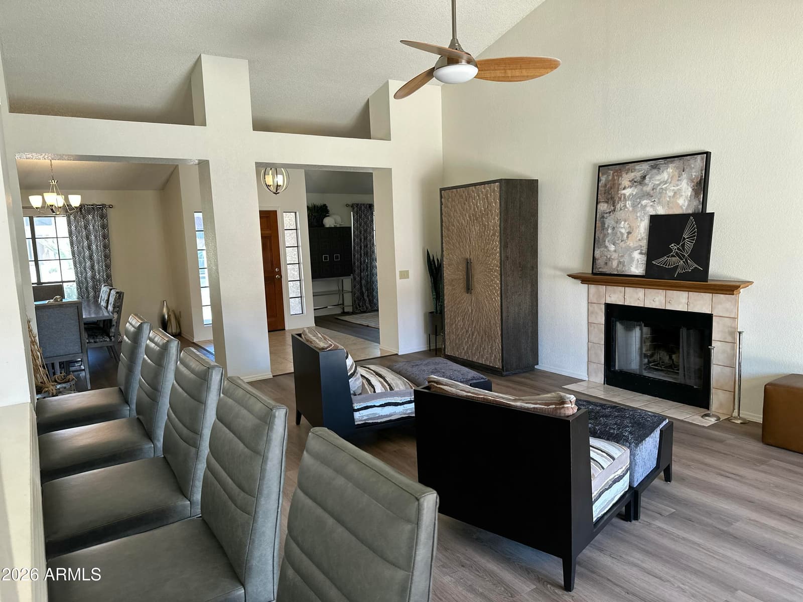 3909 E LAVENDER Lane E, Phoenix, AZ 85044 — photo 8 of 49