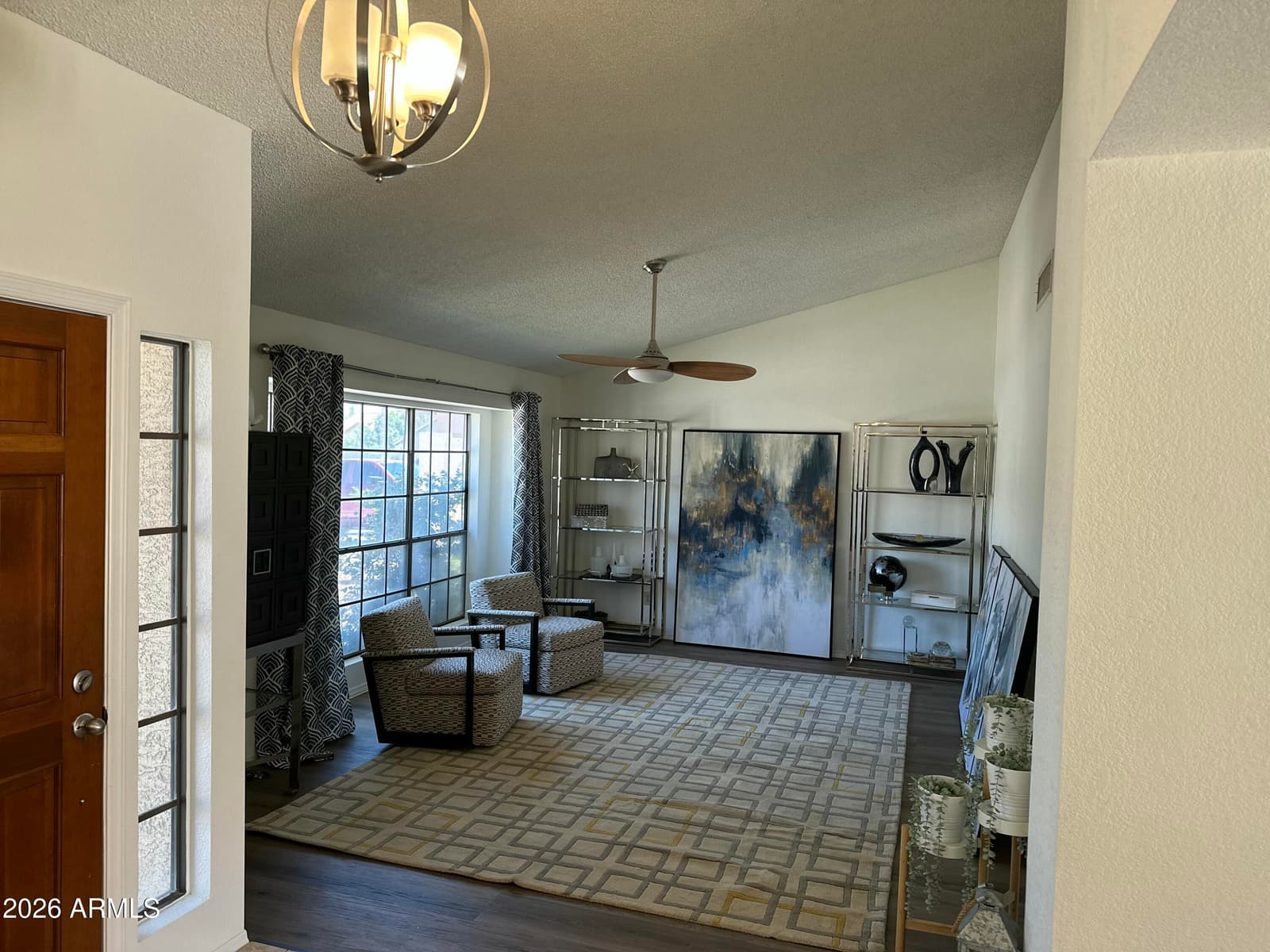 3909 E LAVENDER Lane E, Phoenix, AZ 85044 — photo 11 of 49