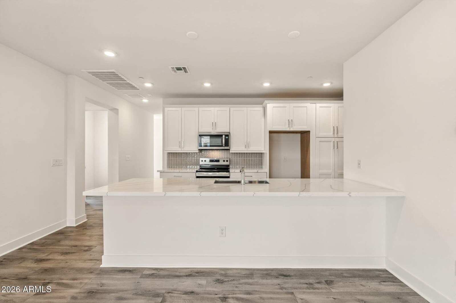 2121 W SONORAN DESERT Drive 59, Phoenix, AZ 85085 — photo 18 of 25