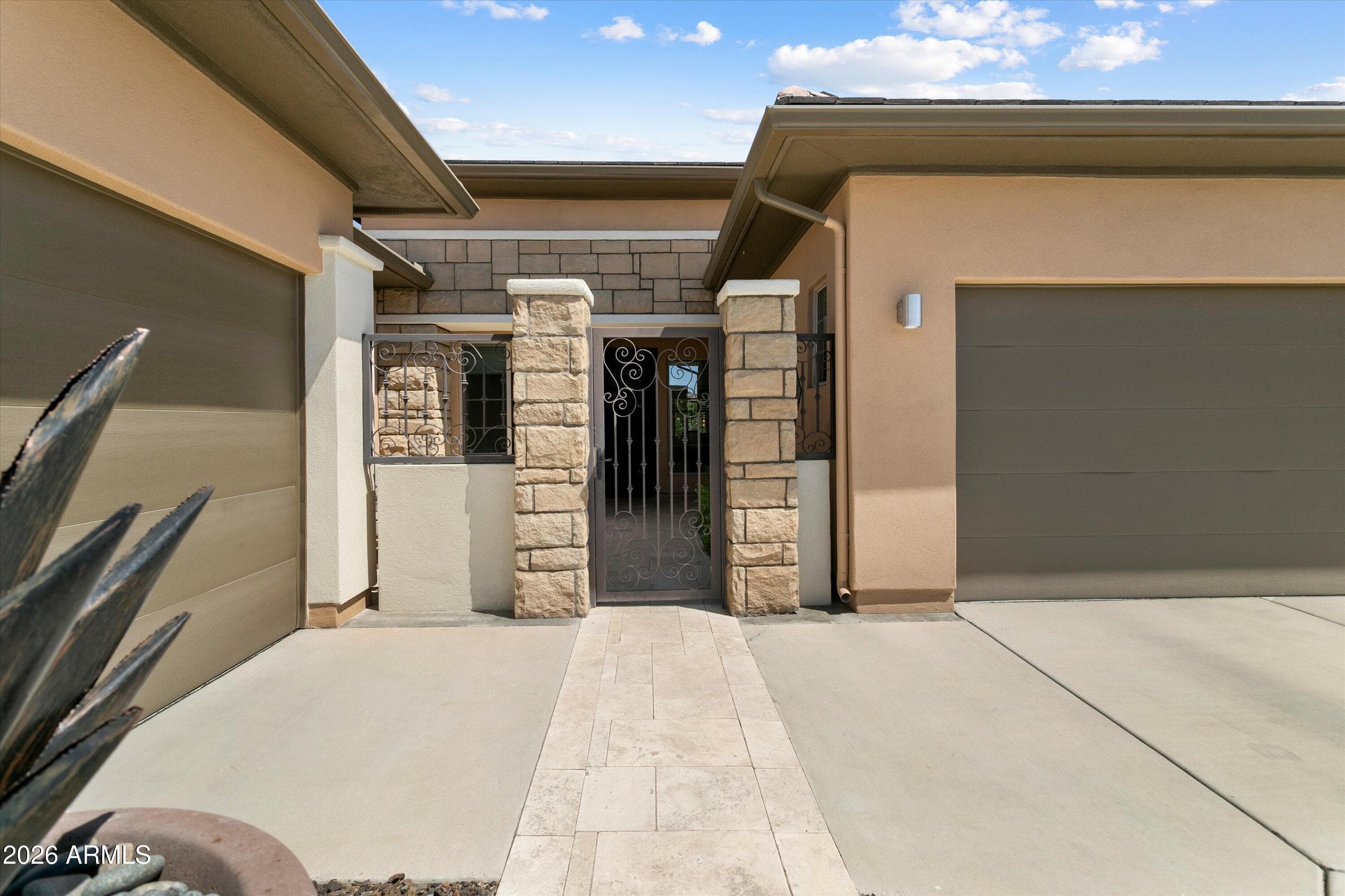 13336 W ANDREW Lane, Peoria, AZ 85383 — photo 5 of 76