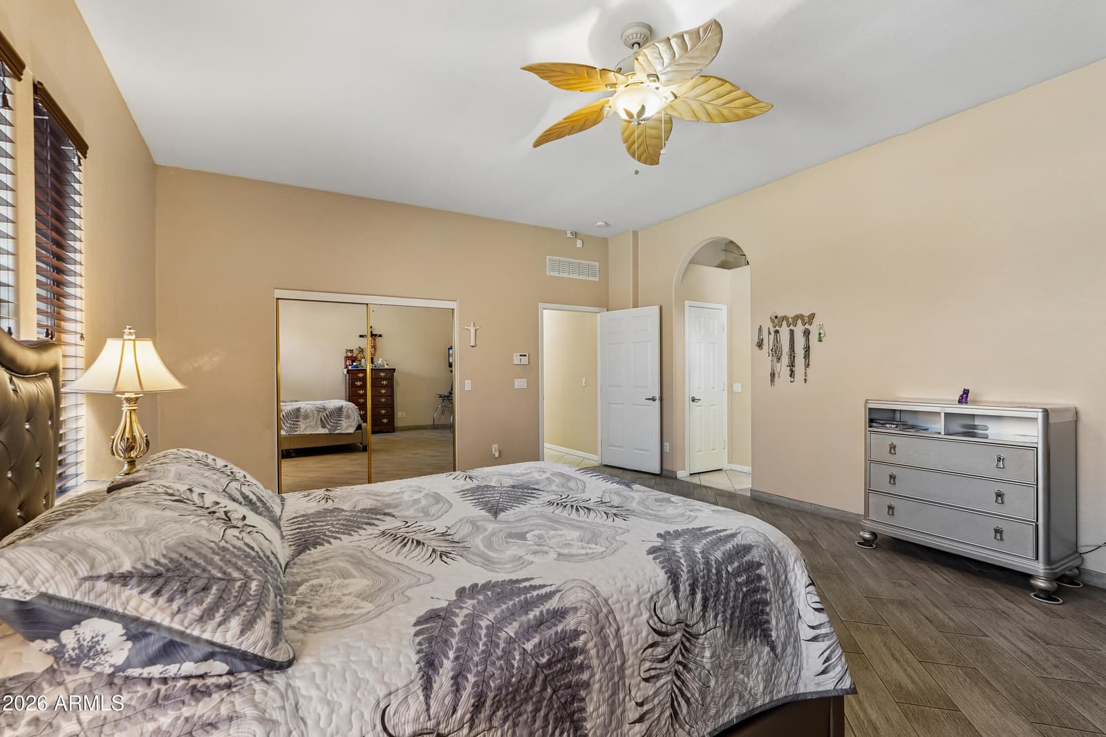 8334 W Marlette Avenue, Glendale, AZ 85305 — photo 14 of 37