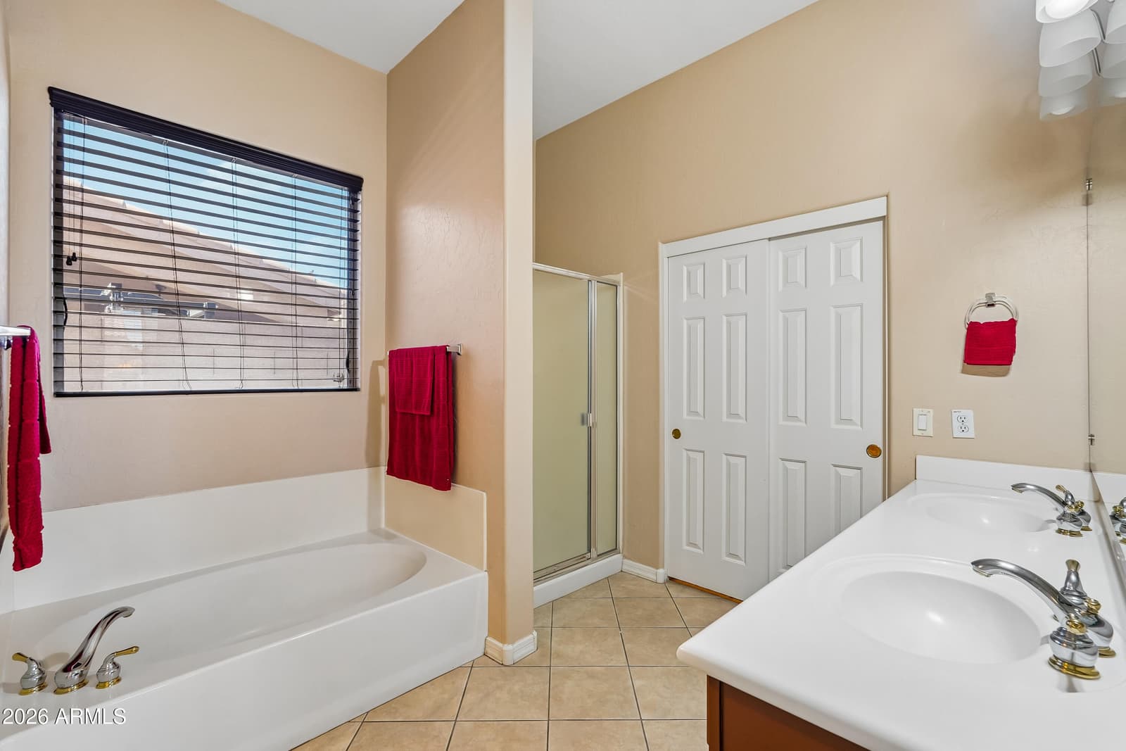 8334 W Marlette Avenue, Glendale, AZ 85305 — photo 15 of 37