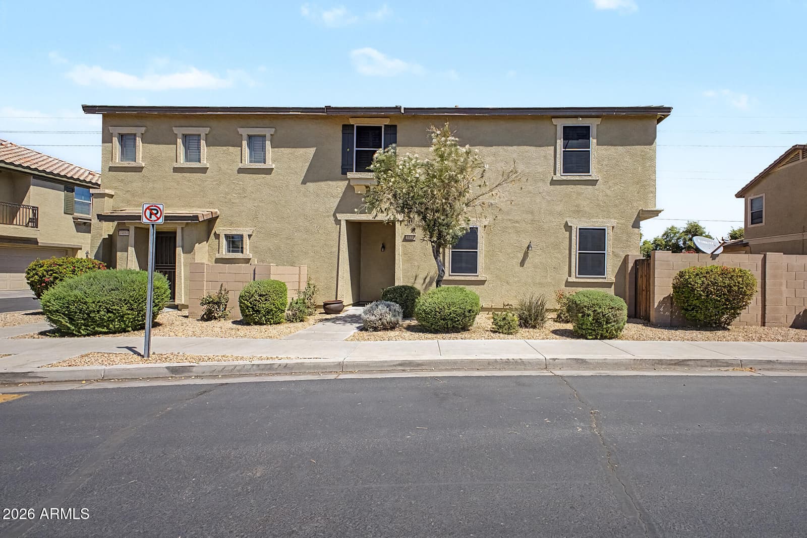 1519 N 80th Drive, Phoenix, AZ 85043