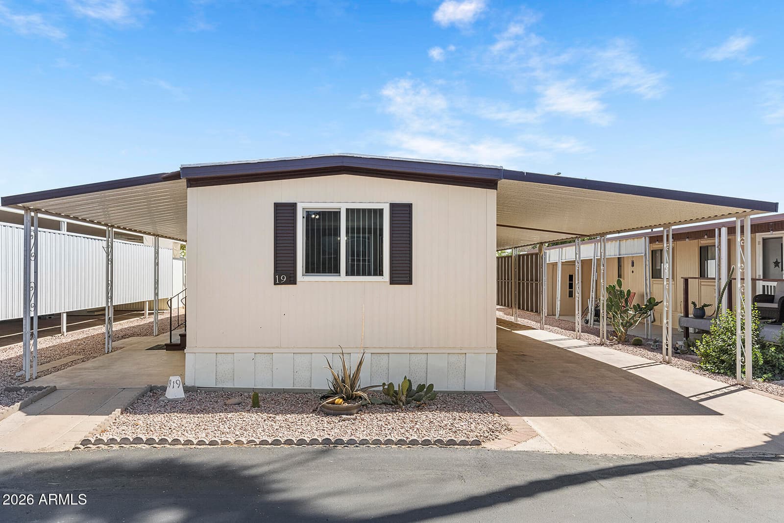 1804 W TEPEE Street 19, Apache Junction, AZ 85120 — photo 5 of 39