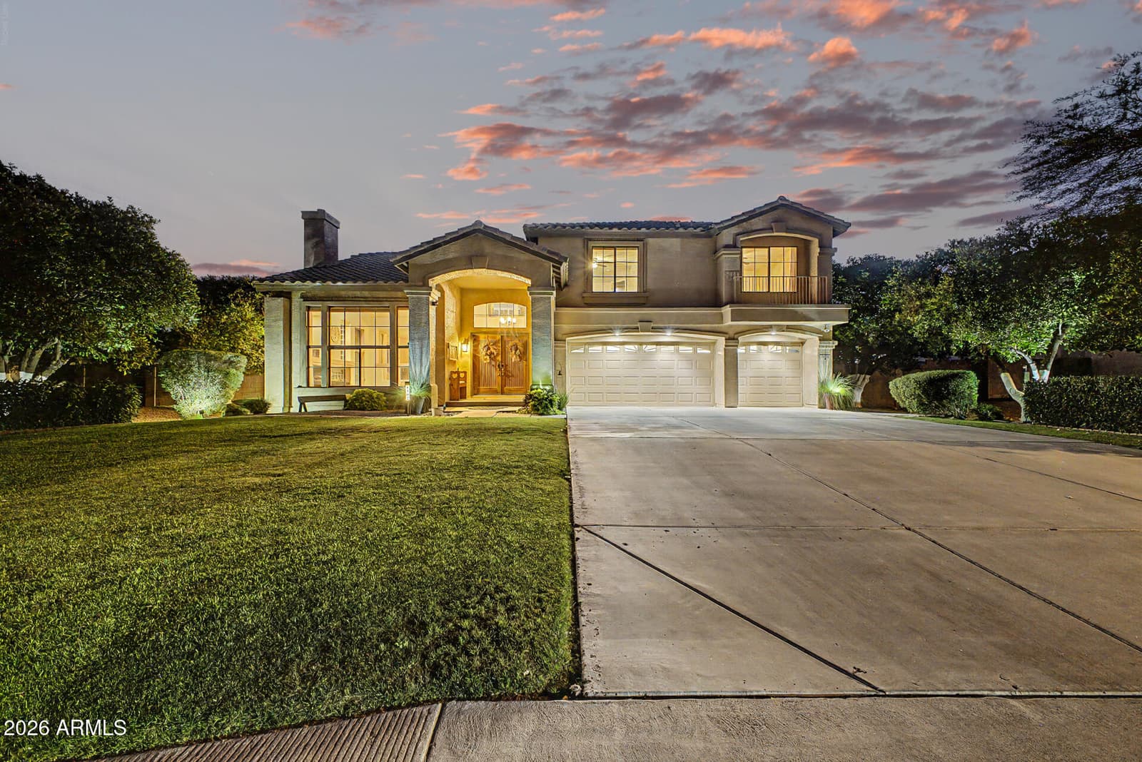 1102 N NASSAU, Mesa, AZ 85205 — photo 1 of 47