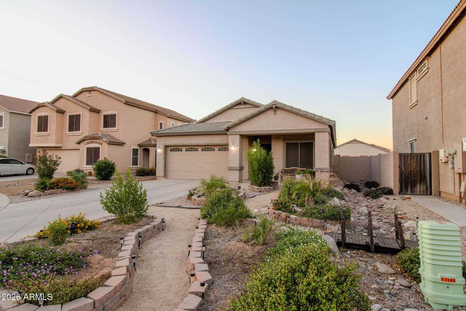 1294 W GREEN TREE Drive, San Tan Valley, AZ 85143 — photo 3 of 57