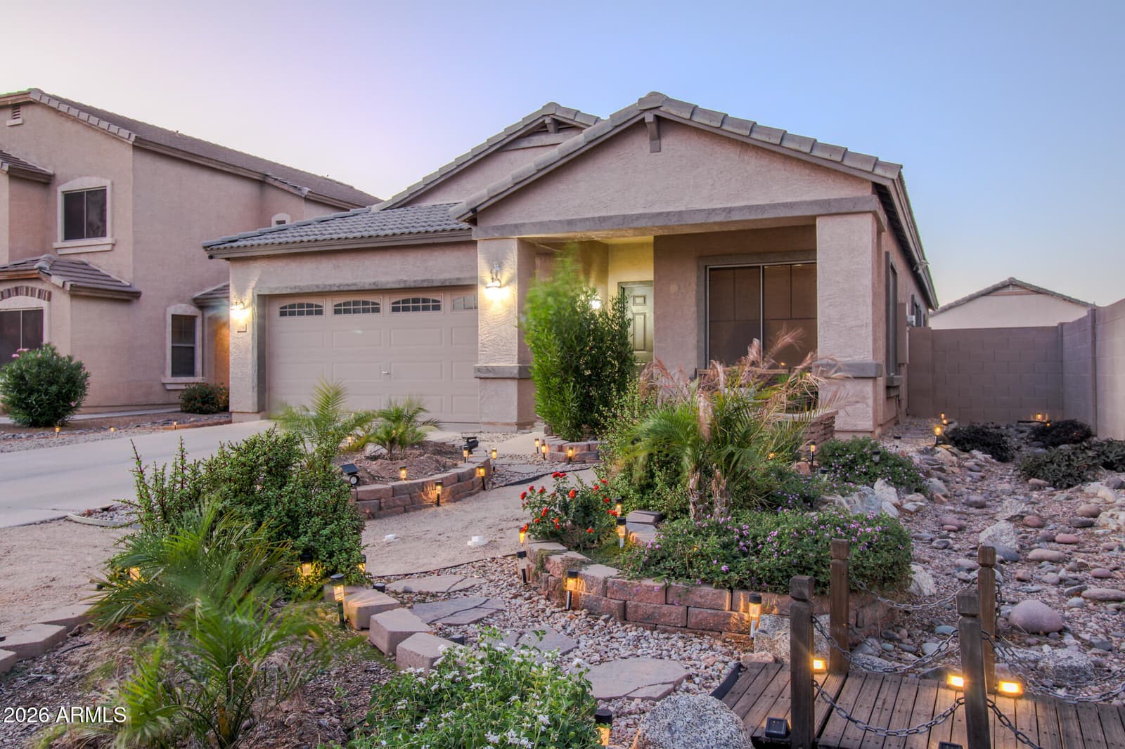 1294 W GREEN TREE Drive, San Tan Valley, AZ 85143 — photo 10 of 57