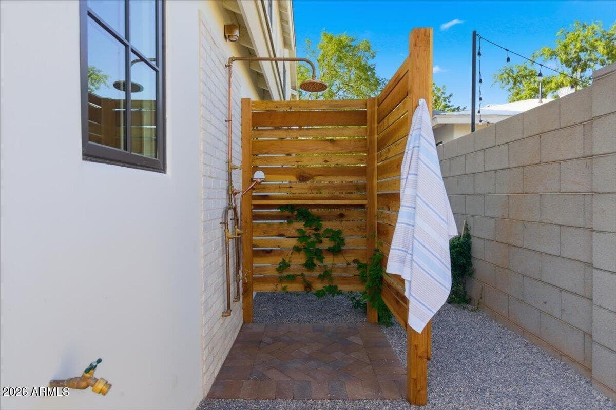 4835 E INDIANOLA Avenue, Phoenix, AZ 85018 — photo 49 of 58