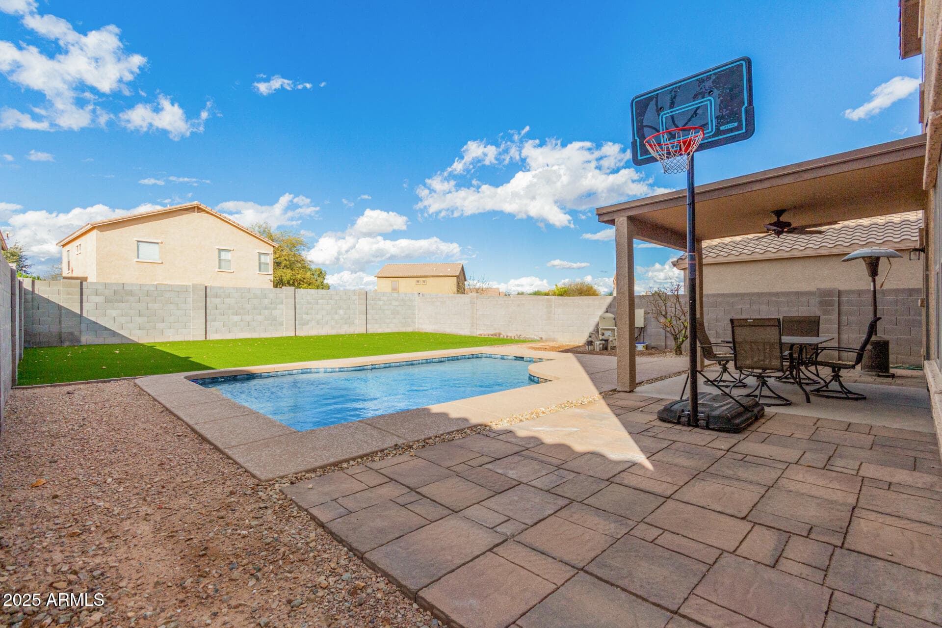 32 W DESERT VISTA Trail, San Tan Valley, AZ 85143 — photo 3 of 31