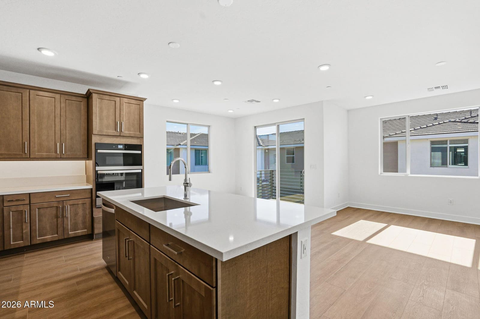 2121 W SONORAN DESERT Drive 126, Phoenix, AZ 85085 — photo 15 of 34