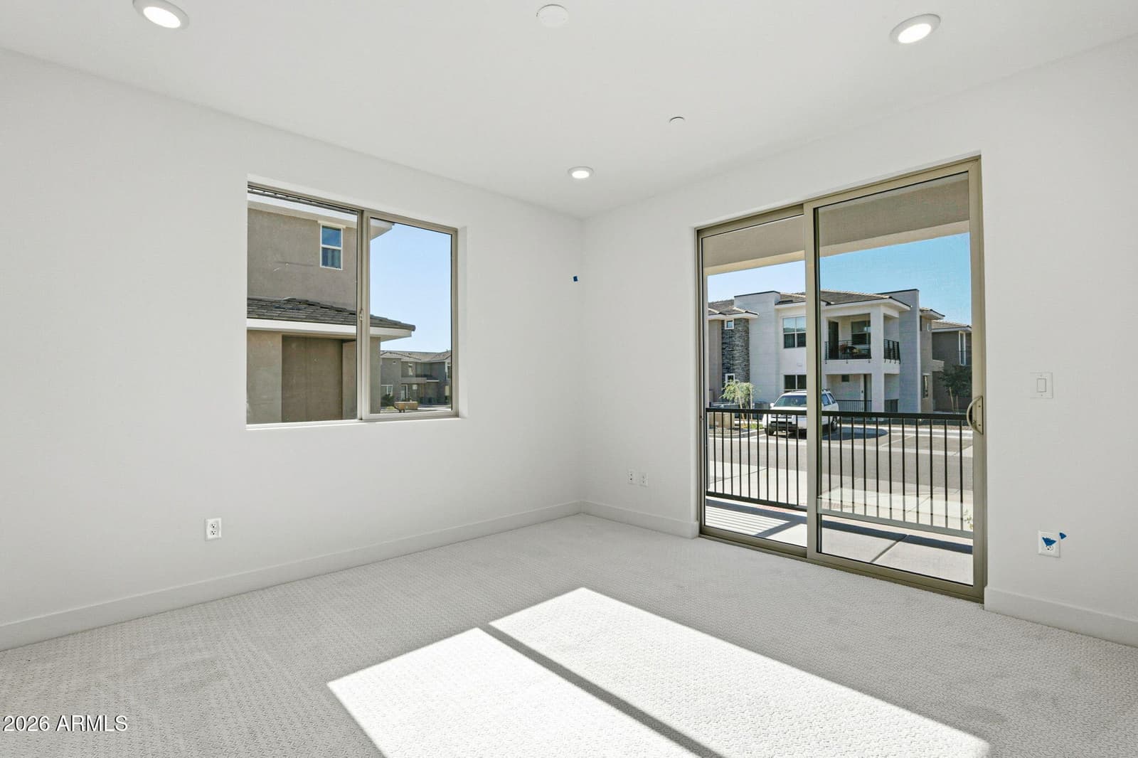 2121 W SONORAN DESERT Drive 126, Phoenix, AZ 85085 — photo 24 of 34