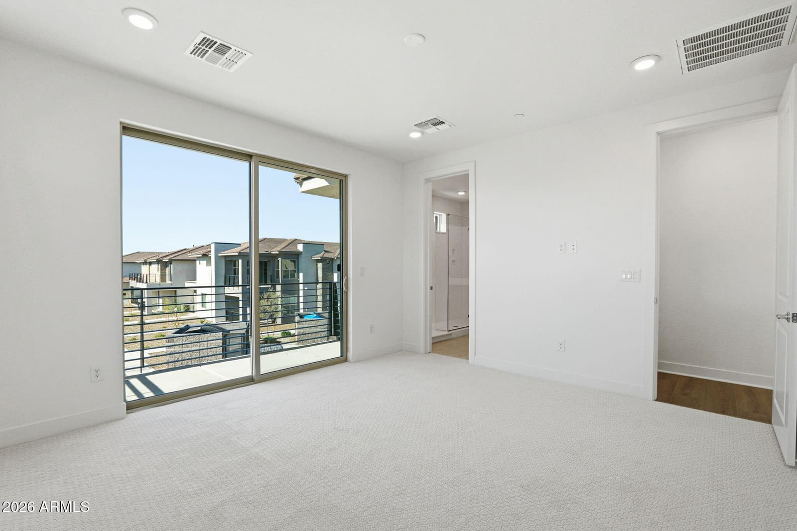 2121 W SONORAN DESERT Drive 126, Phoenix, AZ 85085 — photo 26 of 34