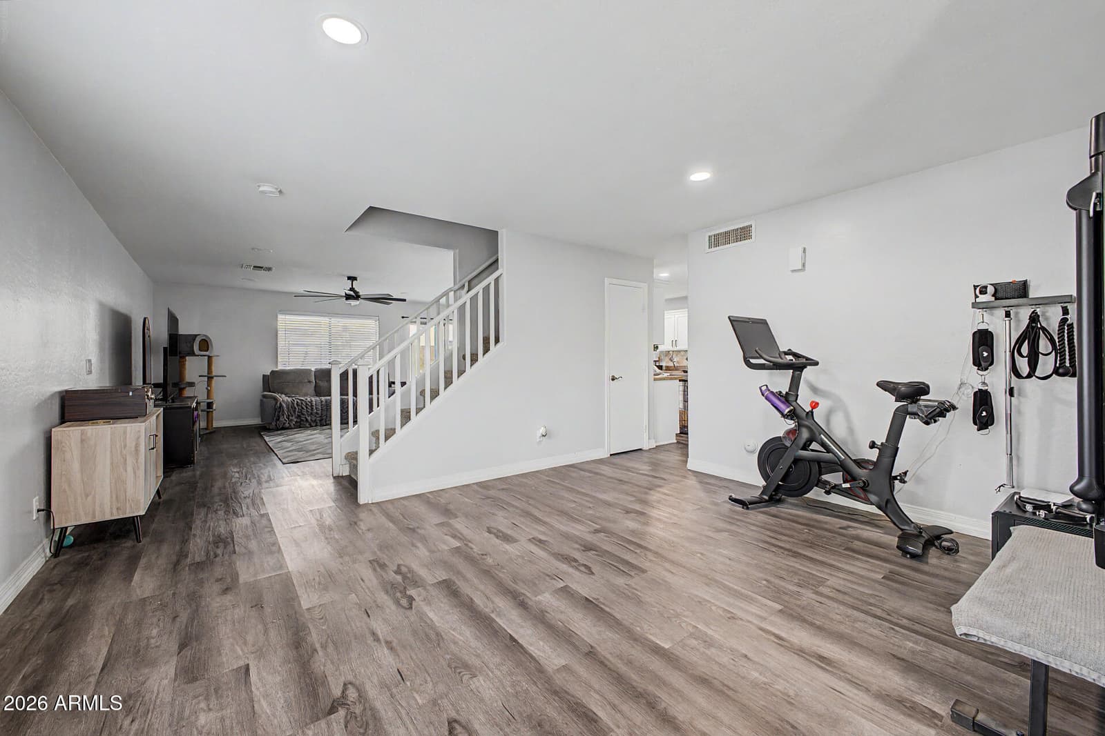 23219 N 21ST Place, Phoenix, AZ 85024 — photo 4 of 33