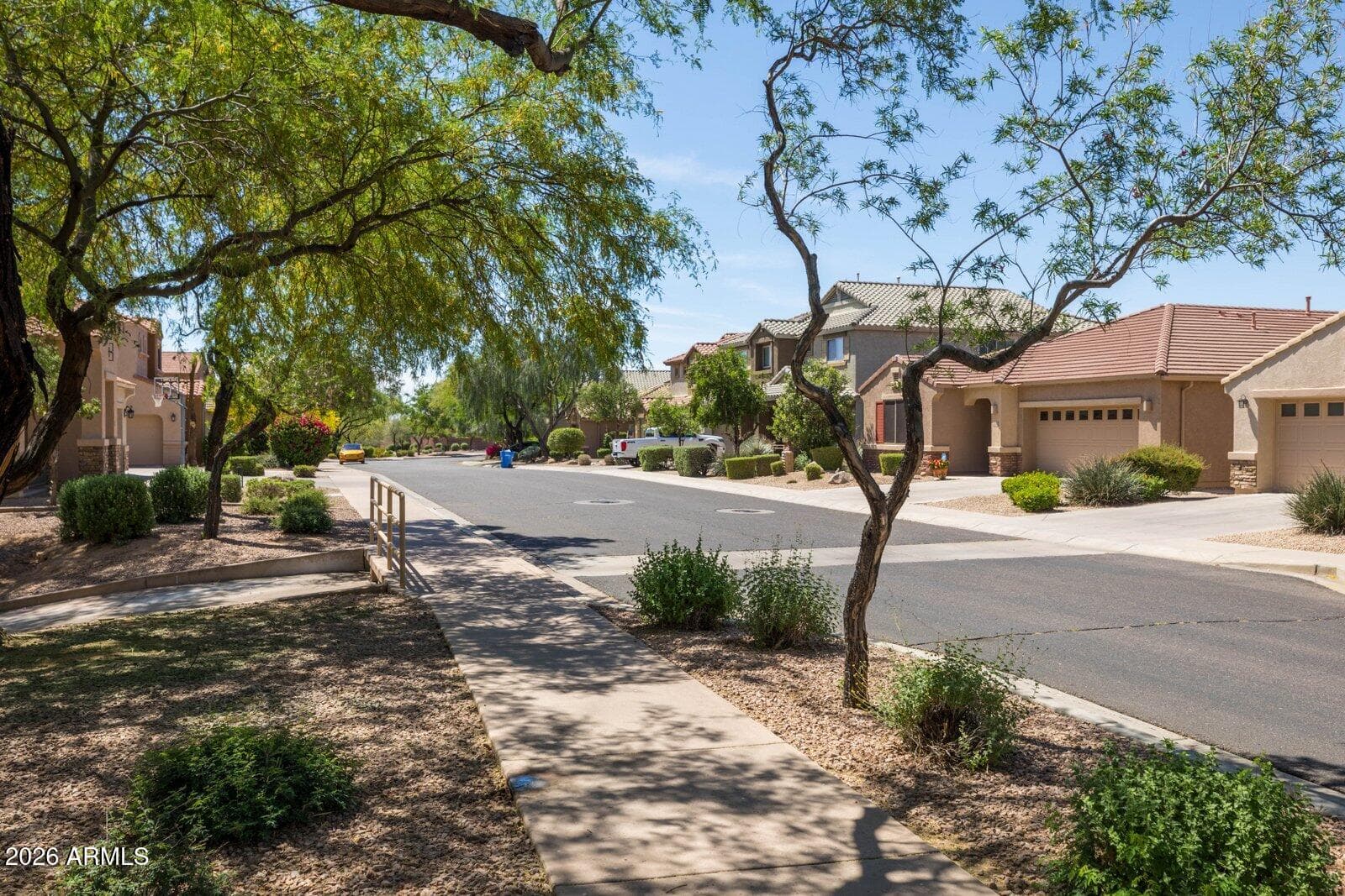 23124 N 41ST Street, Phoenix, AZ 85050 — photo 33 of 37