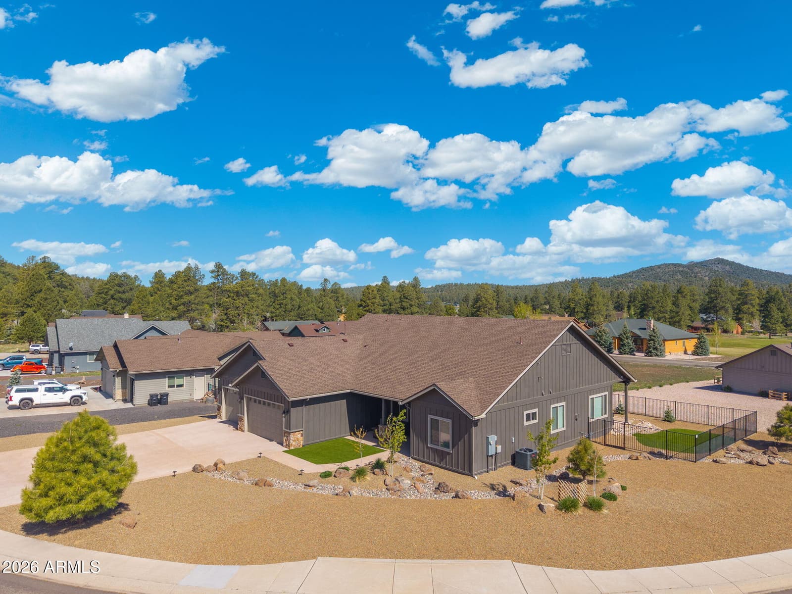 2712 W HIGHLAND MEADOWS Drive, Williams, AZ 86046 — photo 1 of 63