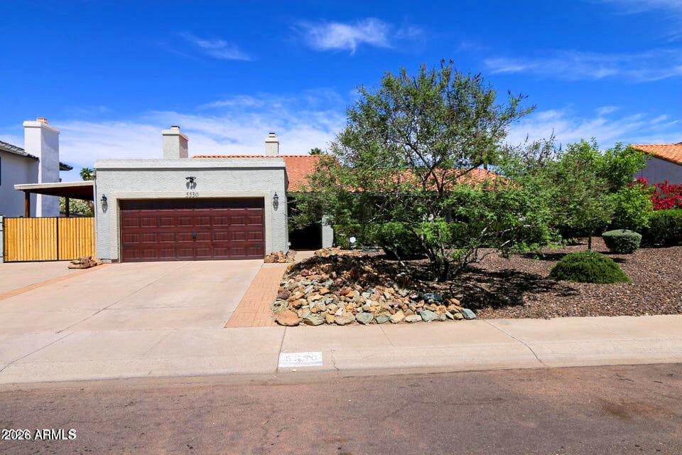 5530 E Beverly Lane, Scottsdale, AZ 85254 — photo 2 of 30