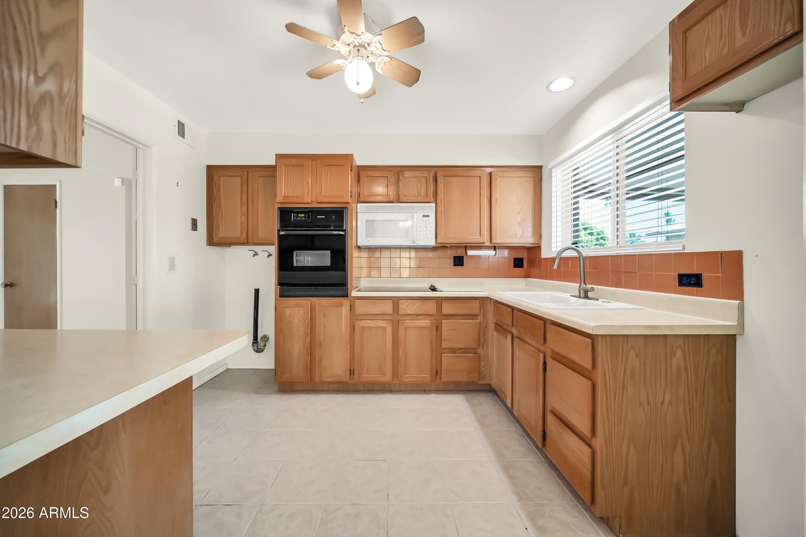 11007 N 109th Avenue, Sun City, AZ 85351 — photo 15 of 44