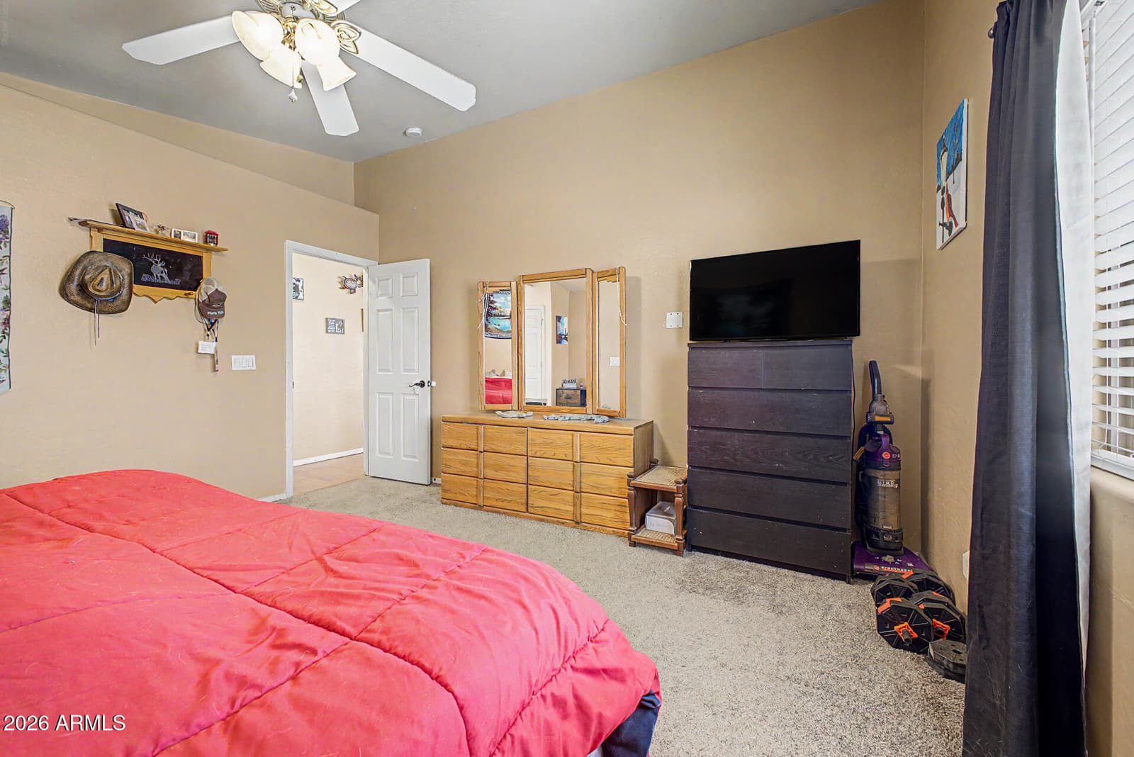 9051 W RAVEN Drive, Arizona City, AZ 85123 — photo 11 of 21